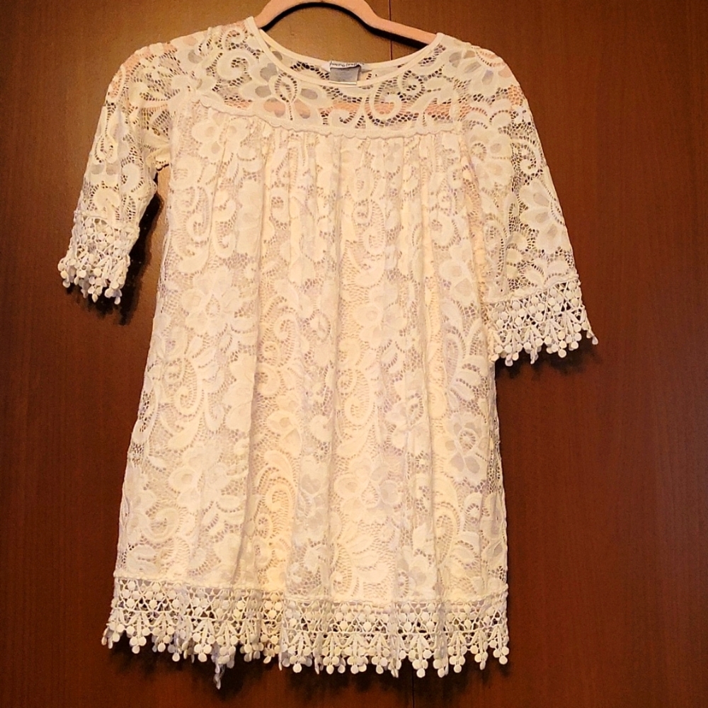 Chasing Fireflies off white girls dress size 7/8(m)